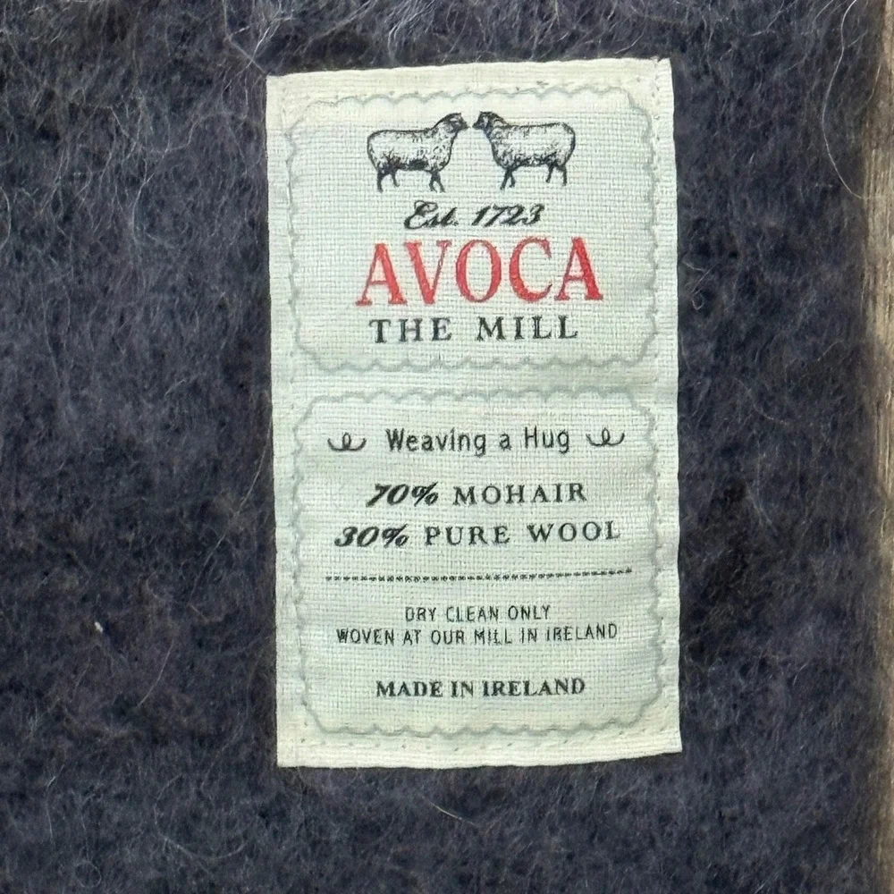 Avoca Throw Blanket Unisex 76x58 Red Plaid Excellent Mohair Wool Irish Fringed